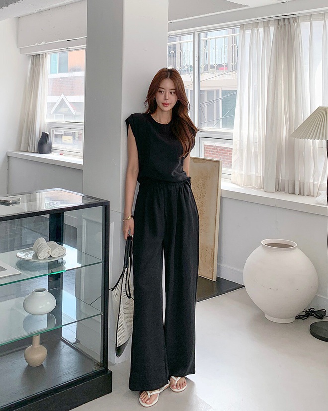 Người sành điệu chỉ cần đúng 3 mẫu quần dài cơ bản này là mặc đẹp muôn nơi- Ảnh 2.
