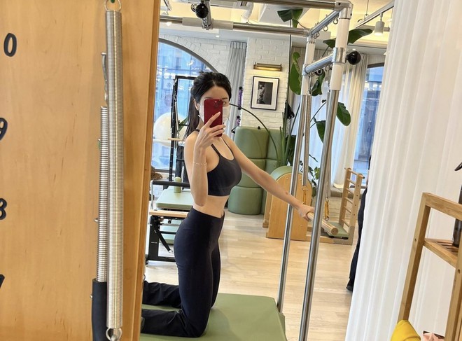 Nữ thần warterbomb Kwon Eun Bi hút triệu views với body sexy bốc lửa, hoá ra nhờ chăm tập môn này- Ảnh 10.