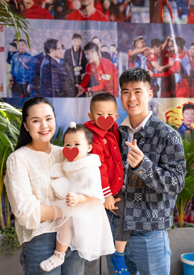 Cầu thủ nổi tiếng bị đồn "đi đường quyền" với vợ tiểu thư giữa trung tâm thương mại, 5 năm sau tình cảm ra sao?- Ảnh 5. Cầu thủ nổi tiếng bị đồn "đi đường quyền" với vợ tiểu thư giữa trung tâm thương mại, 5 năm sau tình cảm ra sao?- Ảnh 5.