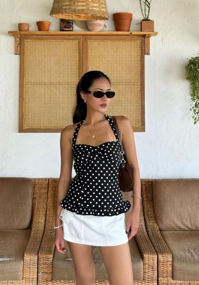 Chị em từ châu Á đến trời Tây đang chìm đắm với đồ chấm bi, tưởng "ô dề" ai ngờ đẹp và sang thôi nhé!- Ảnh 19.