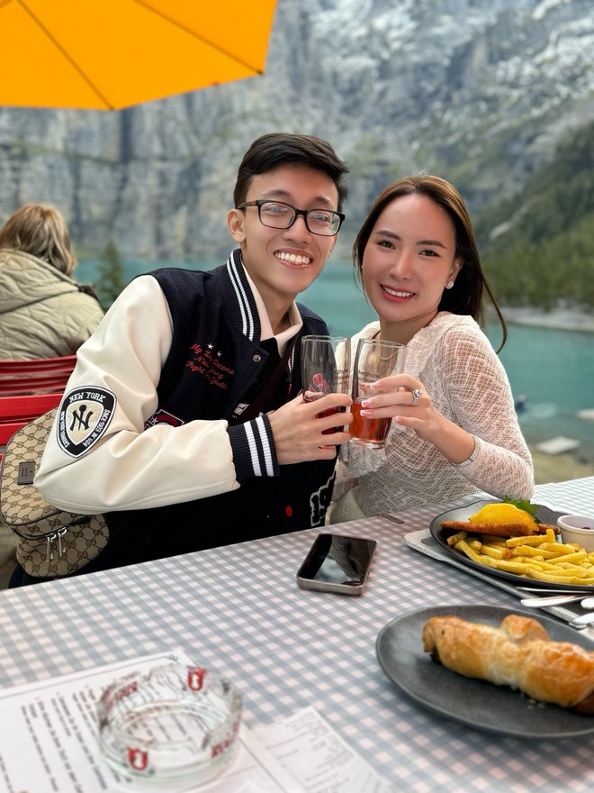 Tình hình hôn nhân hiện tại của con trai chủ tiệm vàng Vĩnh Long có hồi môn khủng 20 cây vàng, biệt thự 20 tỷ- Ảnh 5.