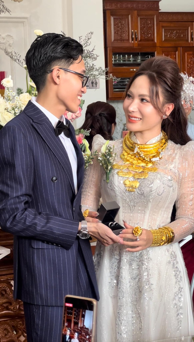 Tình hình hôn nhân hiện tại của con trai chủ tiệm vàng Vĩnh Long có hồi môn khủng 20 cây vàng, biệt thự 20 tỷ- Ảnh 1.