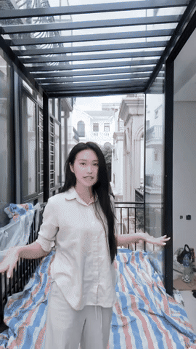 Doãn Hải My khoe cận cảnh căn biệt thự bạc tỷ bề thế sắp tân gia của Đoàn Văn Hậu- Ảnh 3.