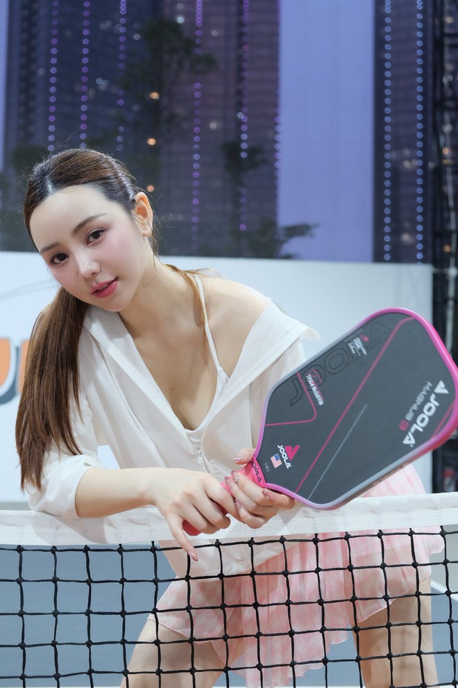 Quỳnh Kool chăm tập pickleball, trở lại phim Việt giờ vàng gây tranh cãi, tăng lên 7kg nhan sắc vẫn ngọt ngào “vạn người mê”- Ảnh 6.