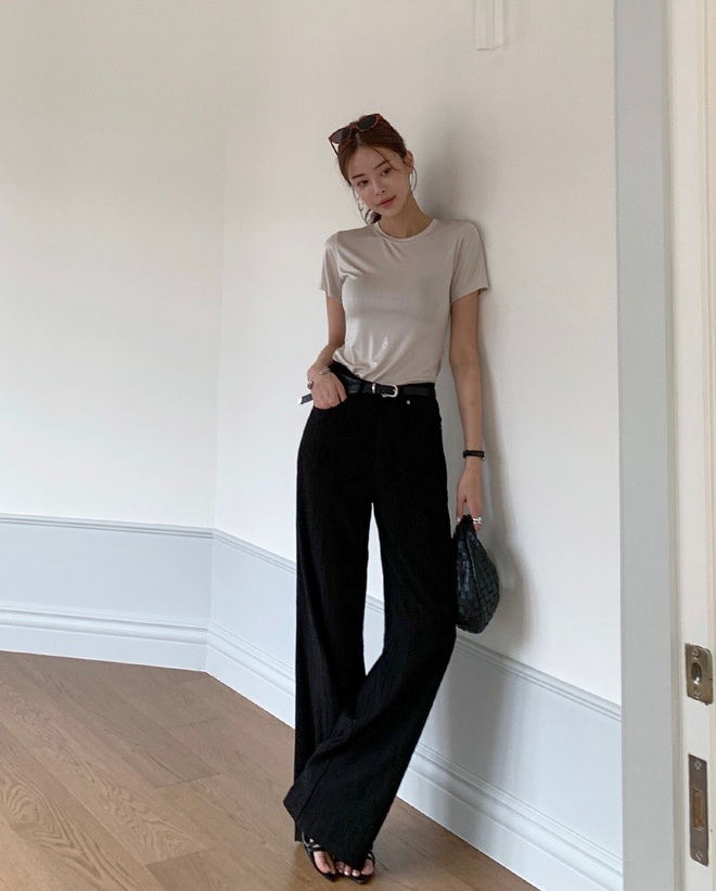 4 combo trang phục công sở chỉ mất đúng 5 phút phối đồ là đẹp, chuẩn thanh lịch- Ảnh 1.