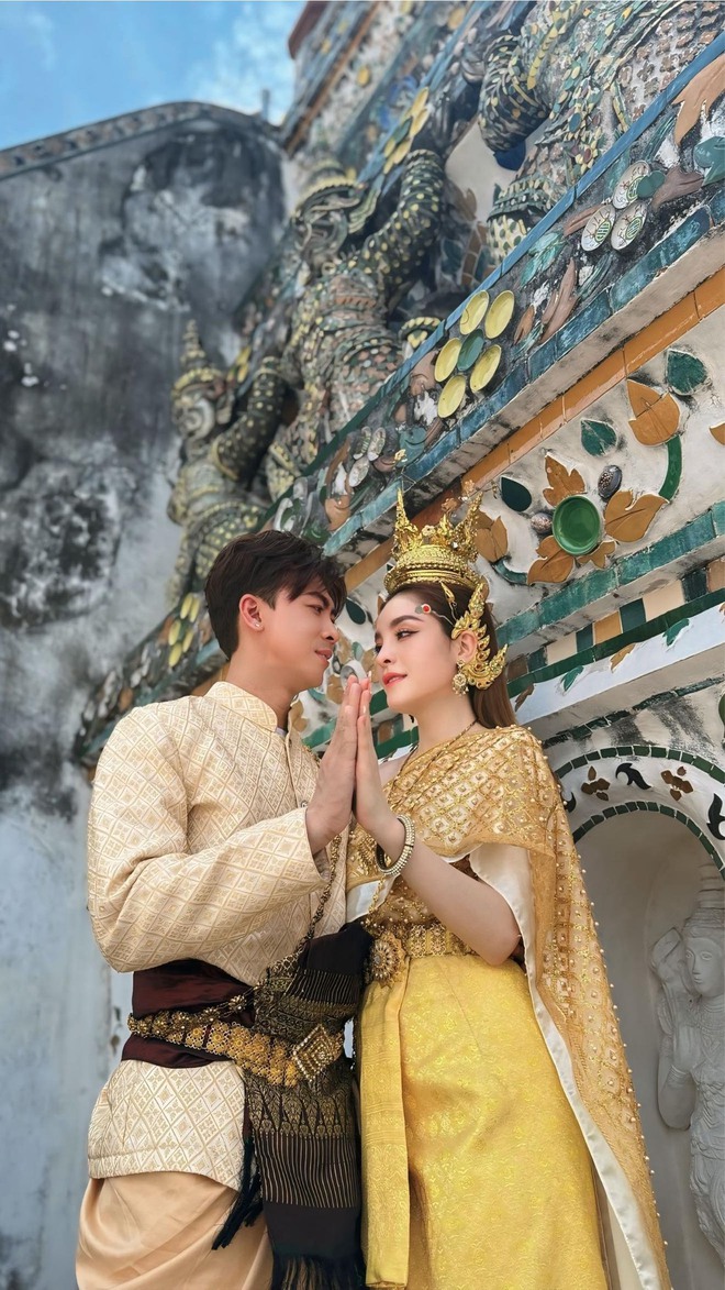 Cặp đôi ca sĩ Vbiz bị soi sống chung nhà bí mật tổ chức đám hỏi?- Ảnh 8.
