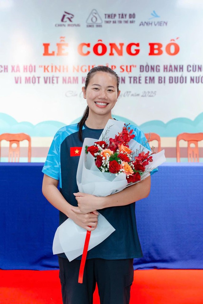 Ánh Viên xinh đẹp, dịu dàng quá đỗi khiến fan ngẩn ngơ- Ảnh 6.
