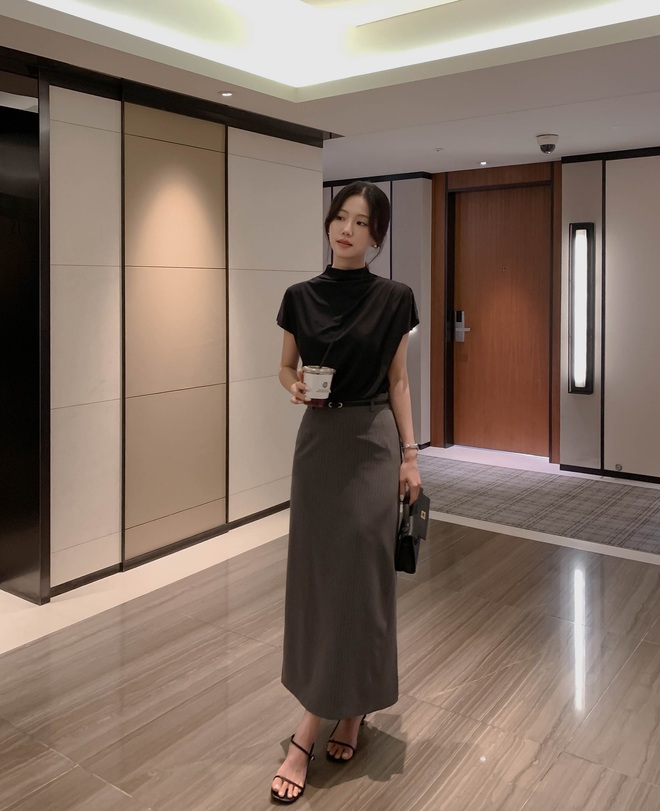 4 xu hướng chân váy công sở hot nhất hiện tại, sang thu mặc vẫn chuẩn mốt- Ảnh 2.