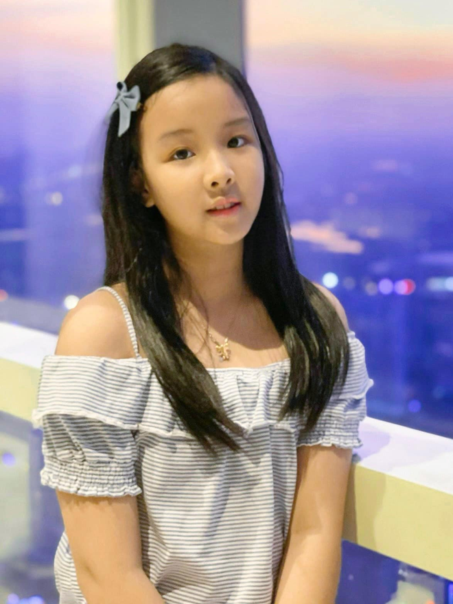 Con gái Hoa hậu Thuỳ Lâm được ví như mỹ nhân đình đám xứ Trung: Bí quyết 12 tuổi cao 1m72 được mẹ tiết lộ- Ảnh 5. Con gái Hoa hậu Thuỳ Lâm được ví như mỹ nhân đình đám xứ Trung: Bí quyết 12 tuổi cao 1m72 được mẹ tiết lộ- Ảnh 5.