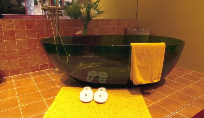Dân mạng “khóc thuê” khi Quỳnh Anh Shyn bán penthouse 12 tỷ, giờ quay xe khi thấy cô khoe nhà mới nghệ gấp 10 lần!- Ảnh 33. Dân mạng “khóc thuê” khi Quỳnh Anh Shyn bán penthouse 12 tỷ, giờ quay xe khi thấy cô khoe nhà mới nghệ gấp 10 lần!- Ảnh 33.