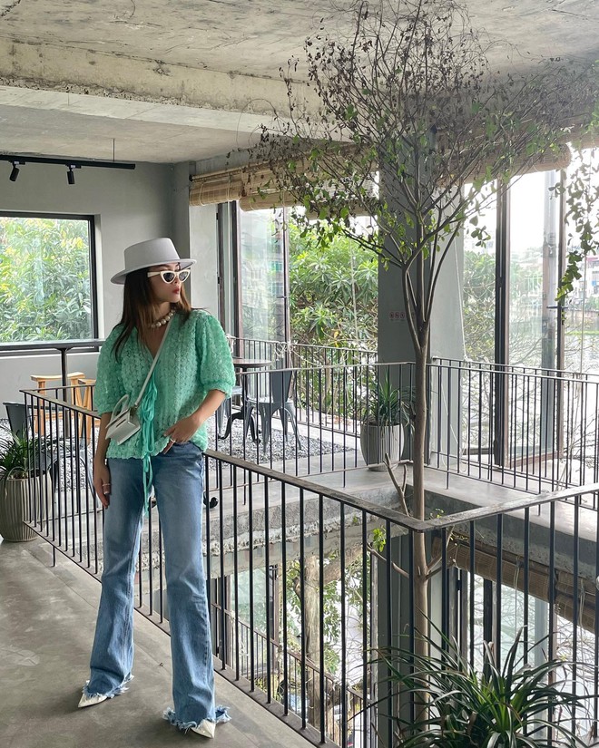 4 kiểu quần jeans không bao giờ lỗi mốt, được các mỹ nhân Việt diện từ năm này qua năm khác- Ảnh 5.