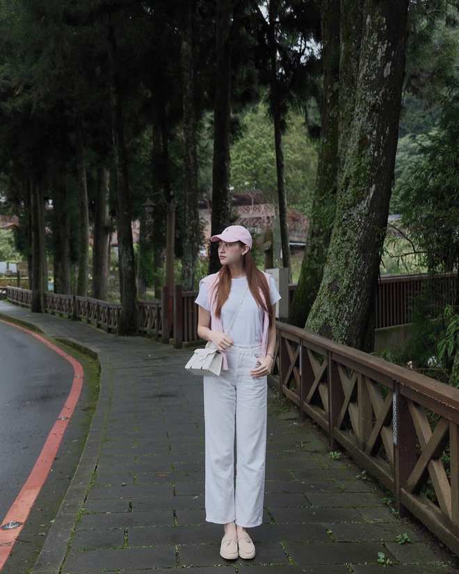 4 kiểu quần jeans không bao giờ lỗi mốt, được các mỹ nhân Việt diện từ năm này qua năm khác- Ảnh 6.
