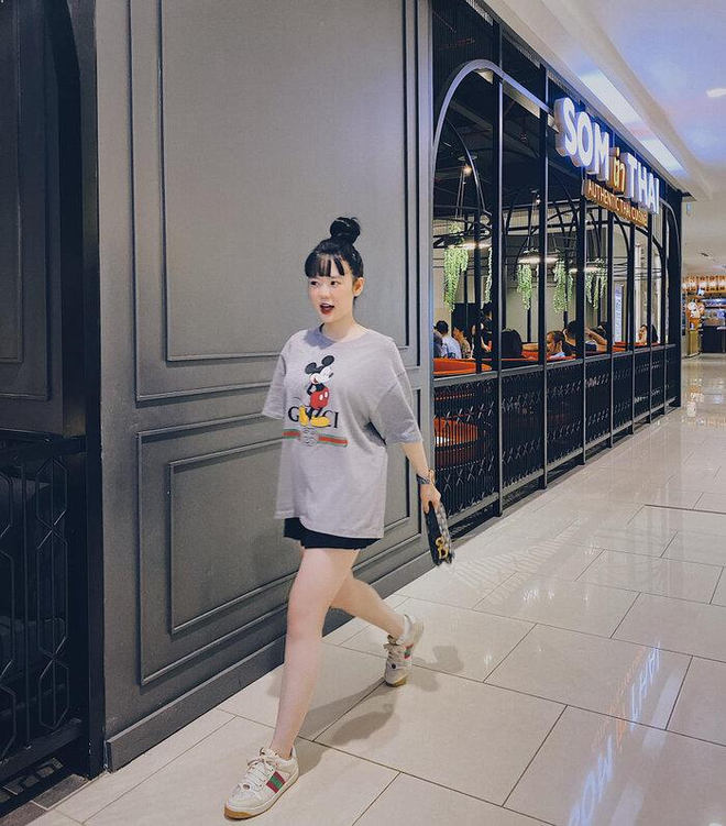 Con dâu "ông trùm điện tử Sài Gòn" mỗi năm có một gương mặt mới- Ảnh 6.