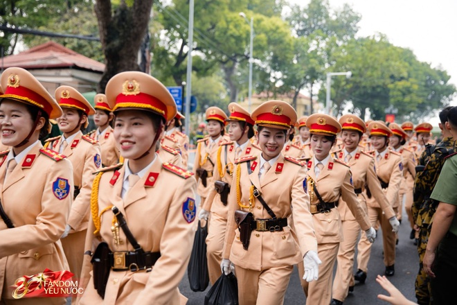 Nét đến từng chi tiết: Lê Hoàng Hiệp, Ngô Lâm Phương, Bảo Trinh và dàn "cực phẩm quân đội" trong Tổng hợp luyện lần 1- Ảnh 20.