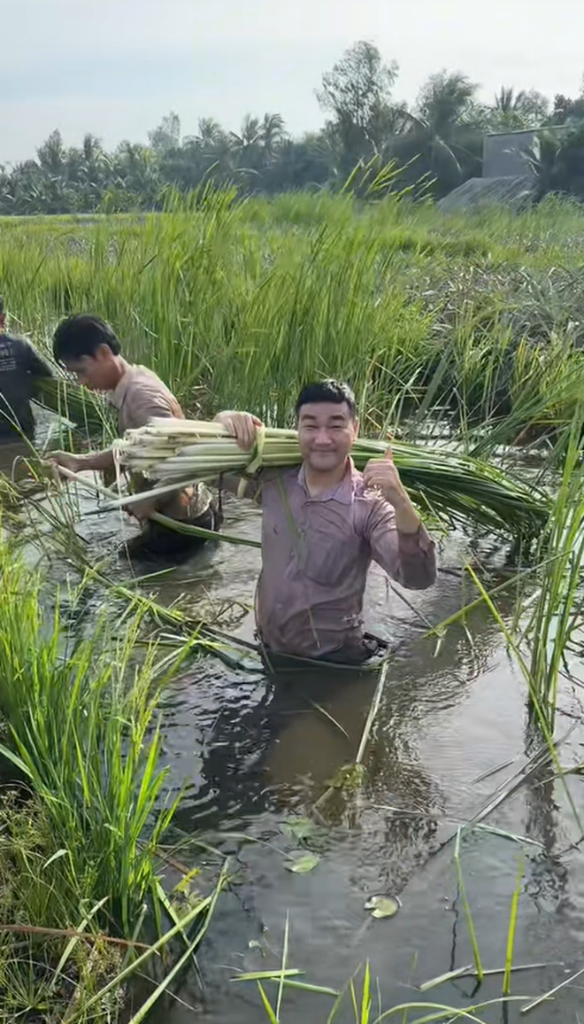 Vì sao chàng rể Hàn, Nhật về miền Tây lại “lụy” đến thế?- Ảnh 2. Vì sao chàng rể Hàn, Nhật về miền Tây lại “lụy” đến thế?- Ảnh 2.