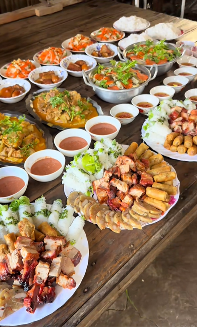 Vì sao chàng rể Hàn, Nhật về miền Tây lại “lụy” đến thế?- Ảnh 5. Vì sao chàng rể Hàn, Nhật về miền Tây lại “lụy” đến thế?- Ảnh 5.