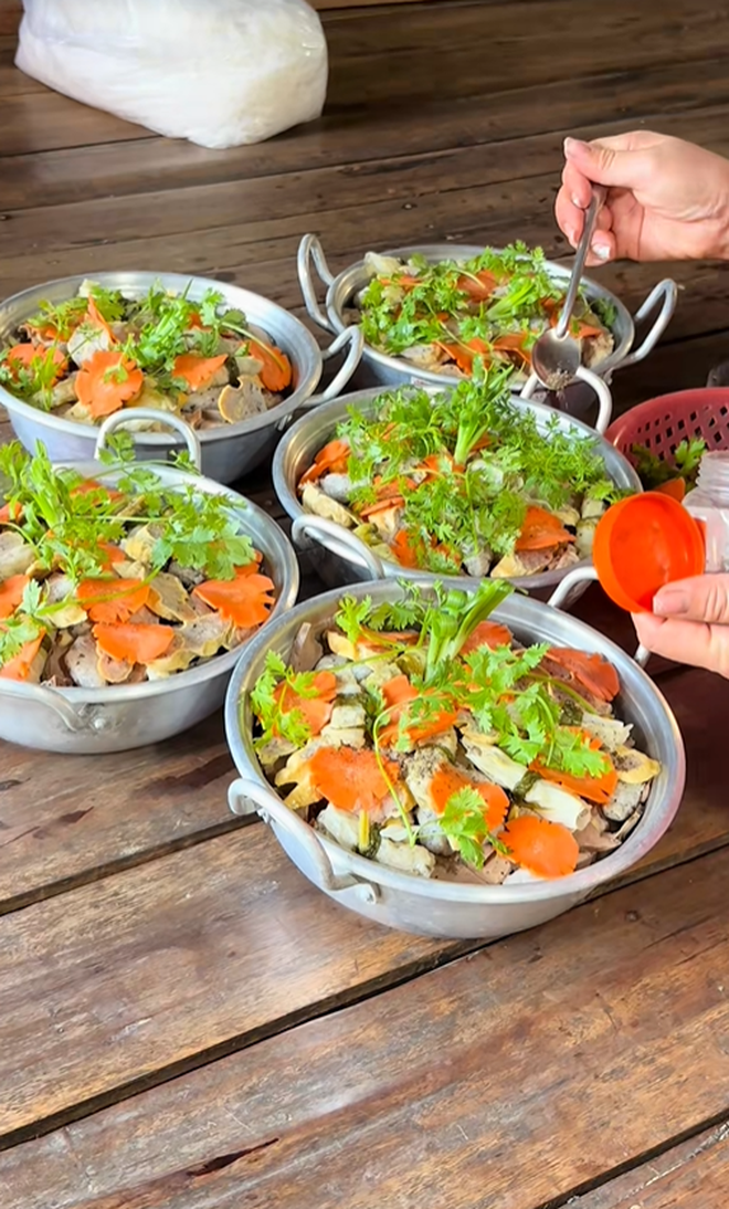 Vì sao chàng rể Hàn, Nhật về miền Tây lại “lụy” đến thế?- Ảnh 4. Vì sao chàng rể Hàn, Nhật về miền Tây lại “lụy” đến thế?- Ảnh 4.