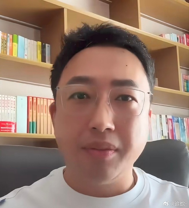 Drama căng nhất hiện tại: "Hot boy đẹp nhất Tử Cấm Thành" bị tố hại đời gái trẻ, 1 ông lớn tức đến nhập viện- Ảnh 9. Drama căng nhất hiện tại: "Hot boy đẹp nhất Tử Cấm Thành" bị tố hại đời gái trẻ, 1 ông lớn tức đến nhập viện- Ảnh 9.