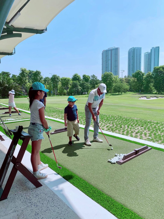 Ái nữ nhà diễn viên Mạnh Trường tuổi 16 xinh đẹp như hoa, cao vượt trội một phần nhờ chăm chơi thể thao từ nhỏ- Ảnh 4.