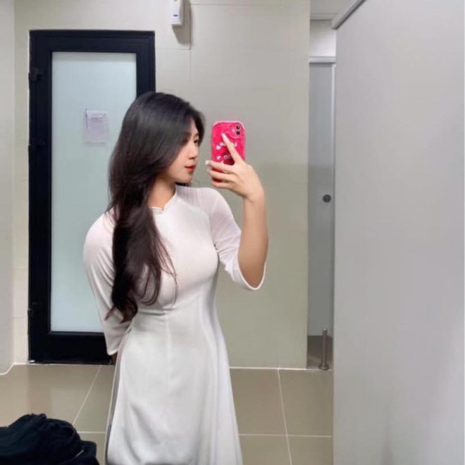 Ái nữ nhà diễn viên Mạnh Trường tuổi 16 xinh đẹp như hoa, cao vượt trội một phần nhờ chăm chơi thể thao từ nhỏ- Ảnh 12.
