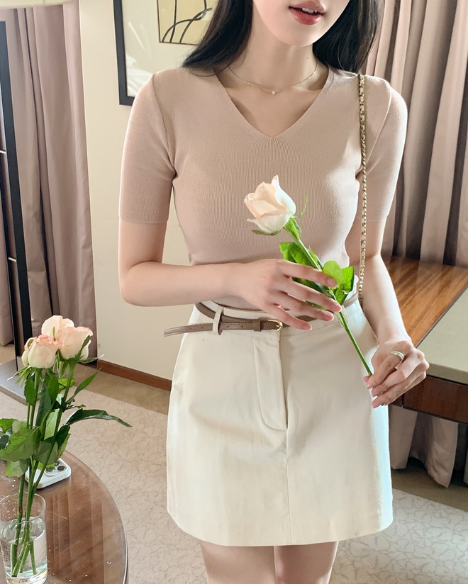 4 item sáng màu đáng sắm nhất lúc này, giúp nàng trẻ trung mọi lúc mọi nơi- Ảnh 3.