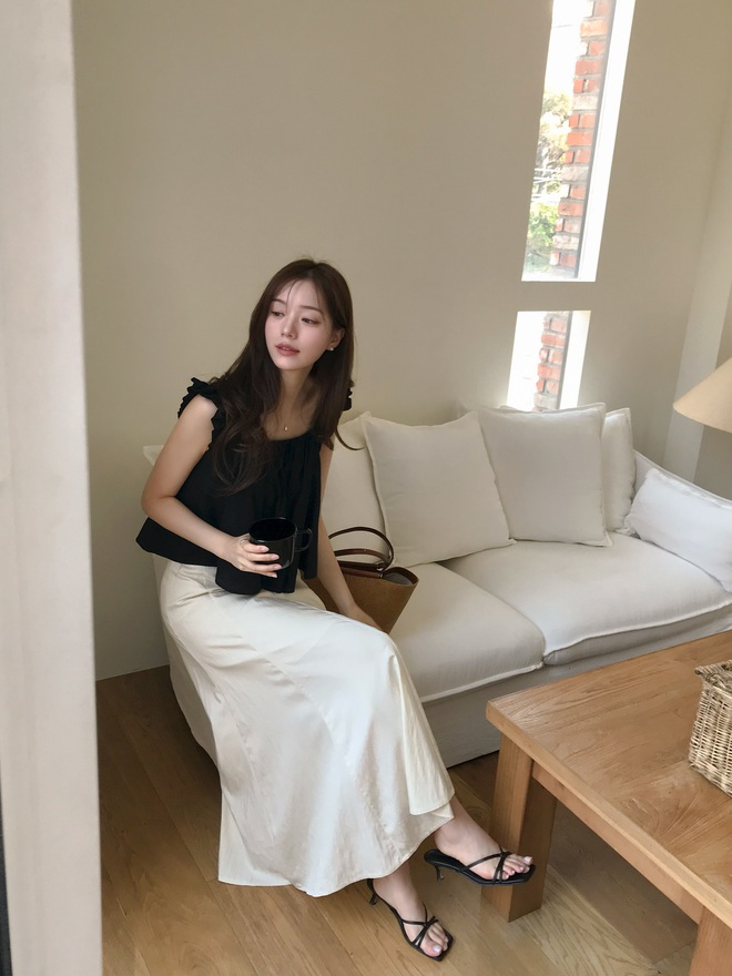 4 item sáng màu đáng sắm nhất lúc này, giúp nàng trẻ trung mọi lúc mọi nơi- Ảnh 6.