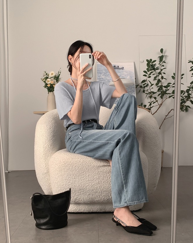 Phối 4 mẫu giày này với quần jeans, bộ cánh đơn giản nhất cũng trở nên sang ngút ngàn- Ảnh 9.