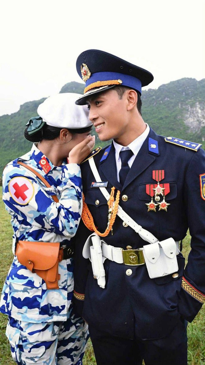 Danh tính người yêu trung uý Ngô Lâm Phương "sáng nhất" hôm nay: 10 điểm đẹp đôi, không ai nghĩ đến kịch bản này!- Ảnh 2.