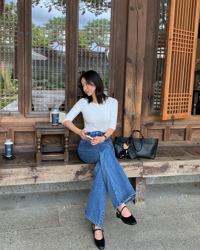 Phối 4 mẫu giày này với quần jeans, bộ cánh đơn giản nhất cũng trở nên sang ngút ngàn- Ảnh 1.