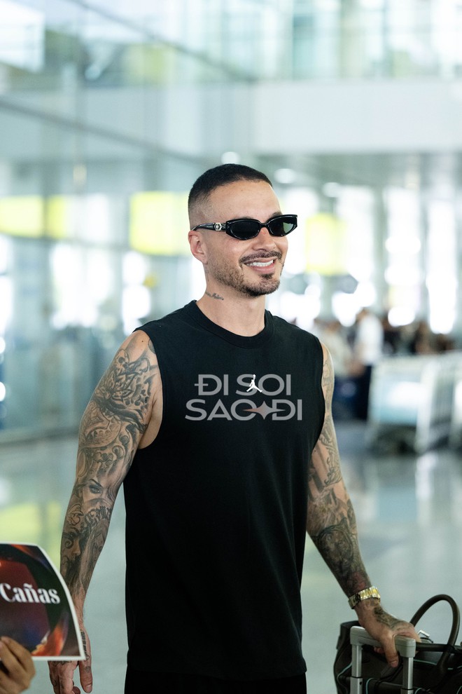 8Wonder 2025 trước giờ G: SOOBIN mặt mộc đi tổng duyệt, J Balvin rủ tlinh xuống phố làm 1 việc không ngờ tới!- Ảnh 15.
