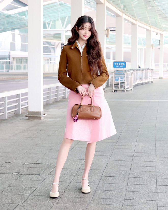 Xuất hiện bản sao của “công chúa điệu nhất Kpop”, netizen bênh hết lời- Ảnh 6.