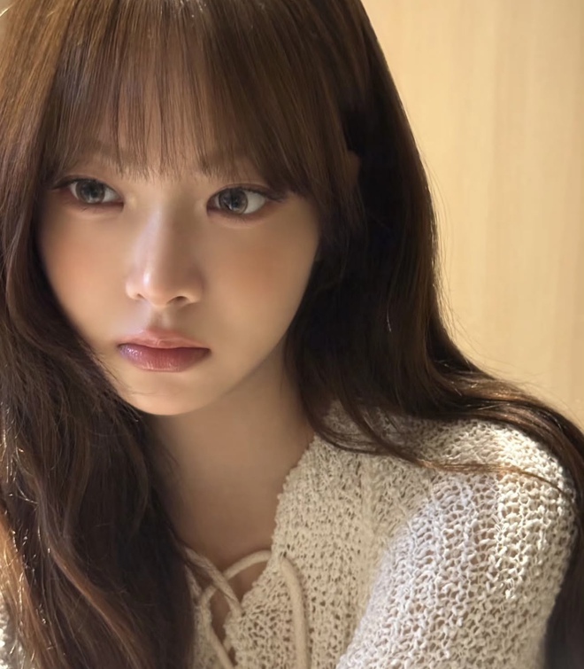 Xuất hiện bản sao của “công chúa điệu nhất Kpop”, netizen bênh hết lời- Ảnh 13.