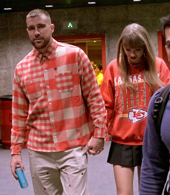 Taylor Swift có hơn chục anh tình cũ hạng A, tại sao cuối cùng lại cưới cầu thủ còn nghèo hơn mèo cưng của mình?- Ảnh 18.