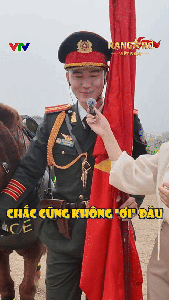 Được gọi "chồng ơi", Trung uý nổi tiếng khối Kỵ binh không đáp lại: Lý do bất ngờ- Ảnh 2. Được gọi "chồng ơi", Trung uý nổi tiếng khối Kỵ binh không đáp lại: Lý do bất ngờ- Ảnh 2.