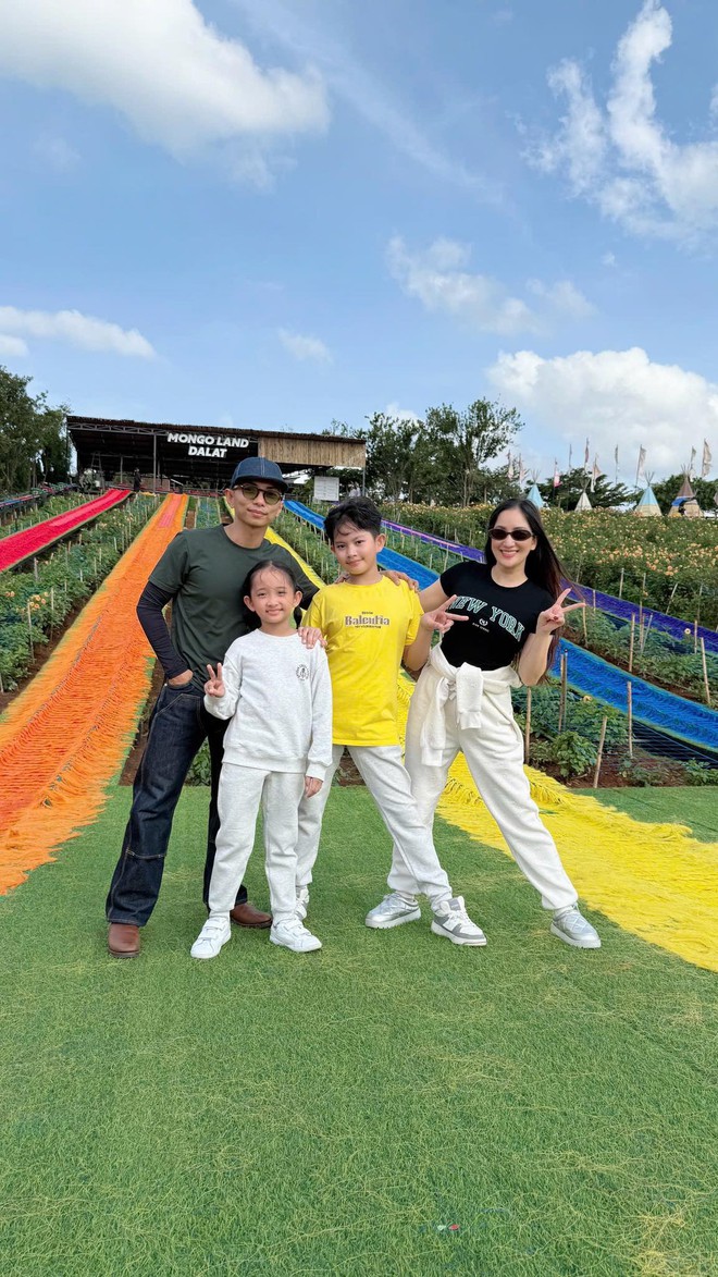Một câu nói của con gái Khánh Thi tiết lộ góc khuất "đau lòng" khi làm con của Phan Hiển và nữ hoàng dancesport- Ảnh 7.