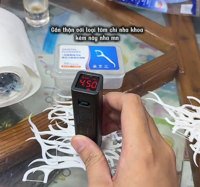 Mạng xã hội xôn xao, nhiều người lo lắng vì tăm chỉ nha khoa chứa huỳnh quang: Chuyên gia nói gì?- Ảnh 2.