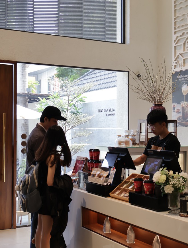 Có một quán cà phê đỉnh thế này tại phường Thảo Điền: Nước ngon, concept thú vị, ngồi cả ngày cũng không chán- Ảnh 3. Có một quán cà phê đỉnh thế này tại phường Thảo Điền: Nước ngon, concept thú vị, ngồi cả ngày cũng không chán- Ảnh 3.