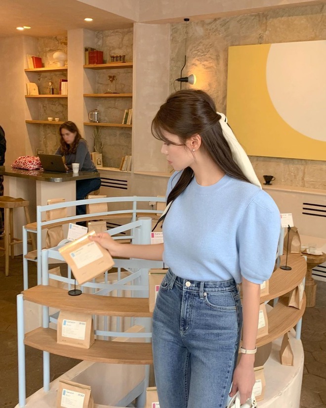 4 kiểu áo đẹp bất bại, sắm về là yên tâm mặc đẹp từ giờ đến hết thu- Ảnh 3.