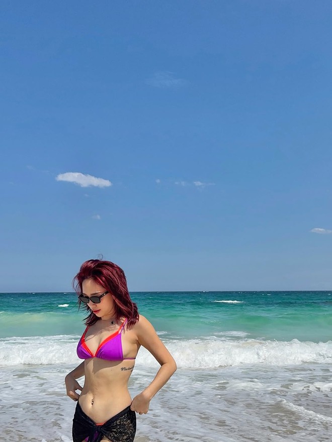 Ngắm Tóc Tiên diện bikini không chỉ sướng mắt mà còn hóng được miên man kiểu đẹp, hot hừng hực- Ảnh 1. Ngắm Tóc Tiên diện bikini không chỉ sướng mắt mà còn hóng được miên man kiểu đẹp, hot hừng hực- Ảnh 1.