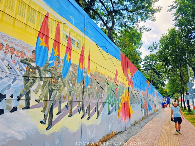 Trước thềm 2/9, bức tranh diễu binh dài 300m tại TP.HCM khiến ai đi ngang cũng phải bồi hồi, xúc động- Ảnh 5.