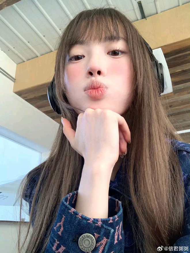 Châu Bùi giữa bão chỉ trích bỗng hot lại bộ ảnh "Binz anh thắng rồi!"- Ảnh 11. Châu Bùi giữa bão chỉ trích bỗng hot lại bộ ảnh "Binz anh thắng rồi!"- Ảnh 11.