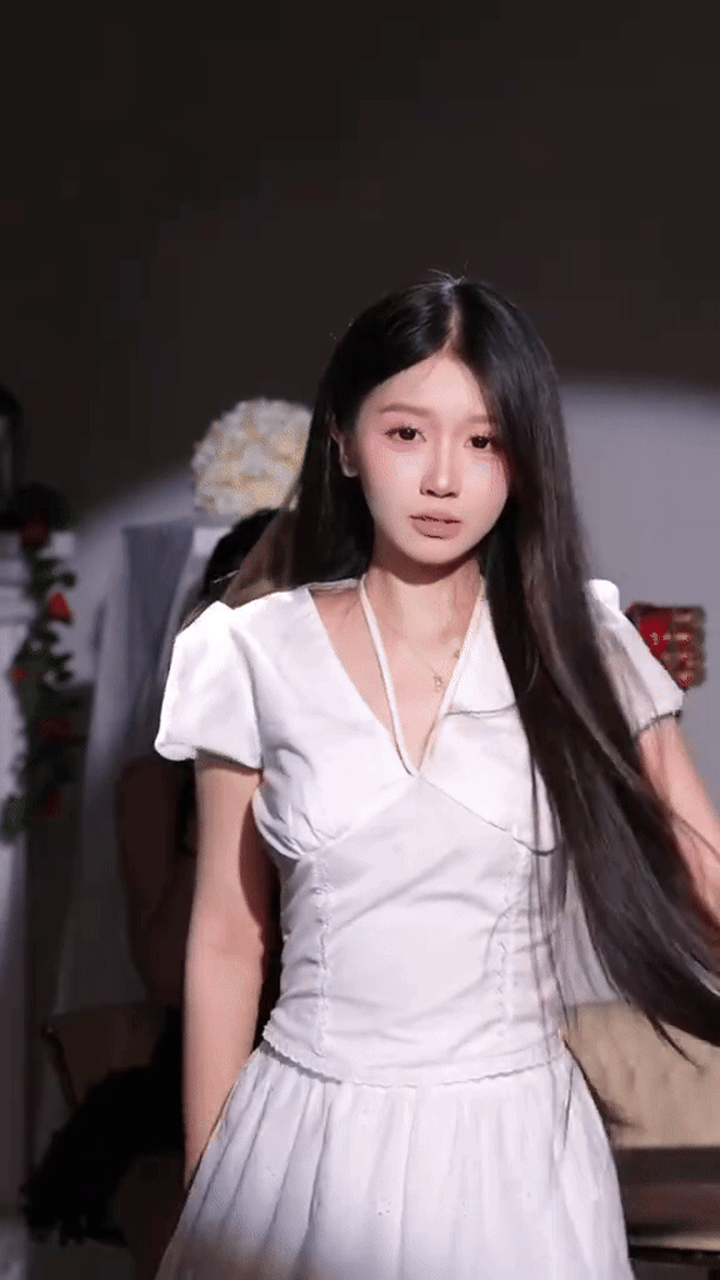 Danh tính của cô gái Việt được phong làm "người xinh nhất TikTok"- Ảnh 1.