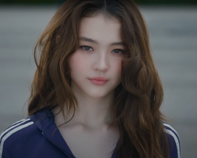 Em gái BLACKPINK bị phát hiện đã thẩm mỹ, lý do y hệt Rosé?- Ảnh 3. Em gái BLACKPINK bị phát hiện đã thẩm mỹ, lý do y hệt Rosé?- Ảnh 3.