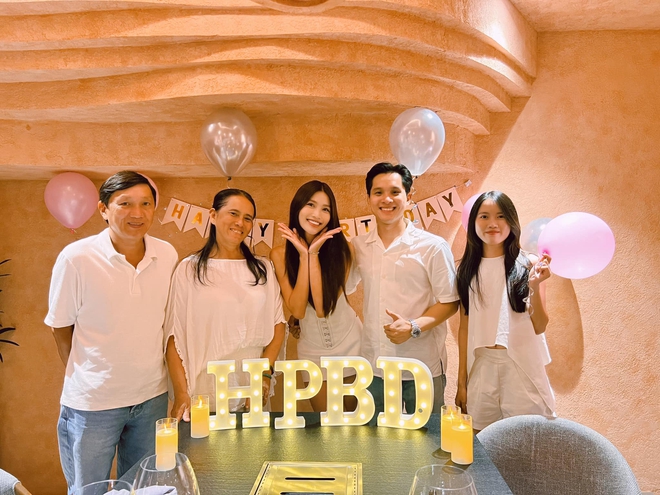 Chồng sắp cưới của Á hậu Chế Nguyễn Quỳnh Châu: Doanh nhân kín tiếng, visual và gia thế "không phải dạng vừa"- Ảnh 8.