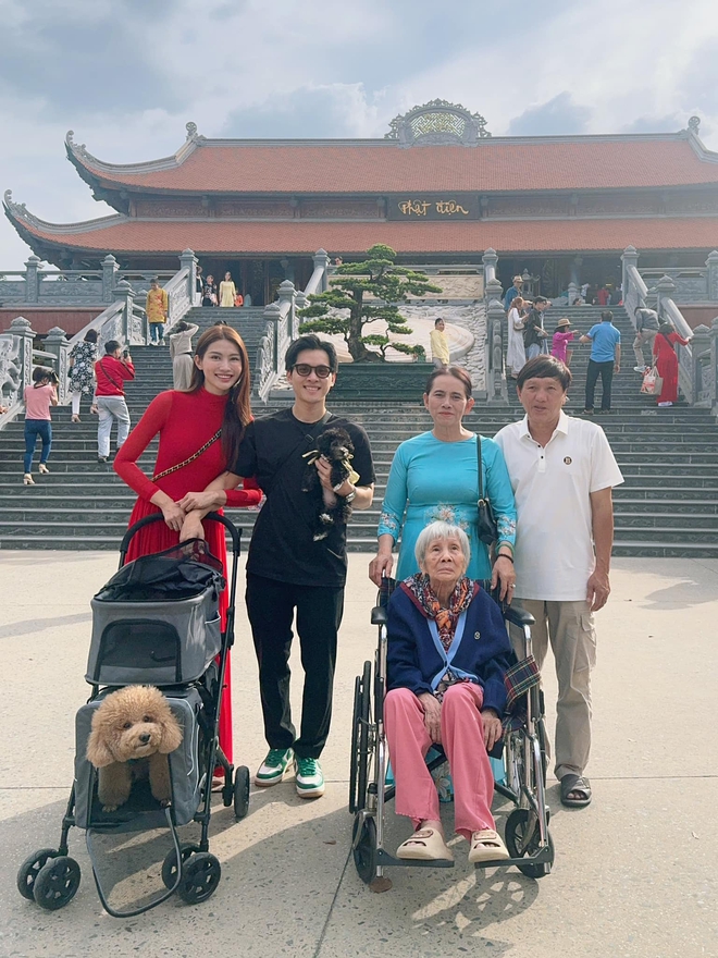 Chồng sắp cưới của Á hậu Chế Nguyễn Quỳnh Châu: Doanh nhân kín tiếng, visual và gia thế "không phải dạng vừa"- Ảnh 7.