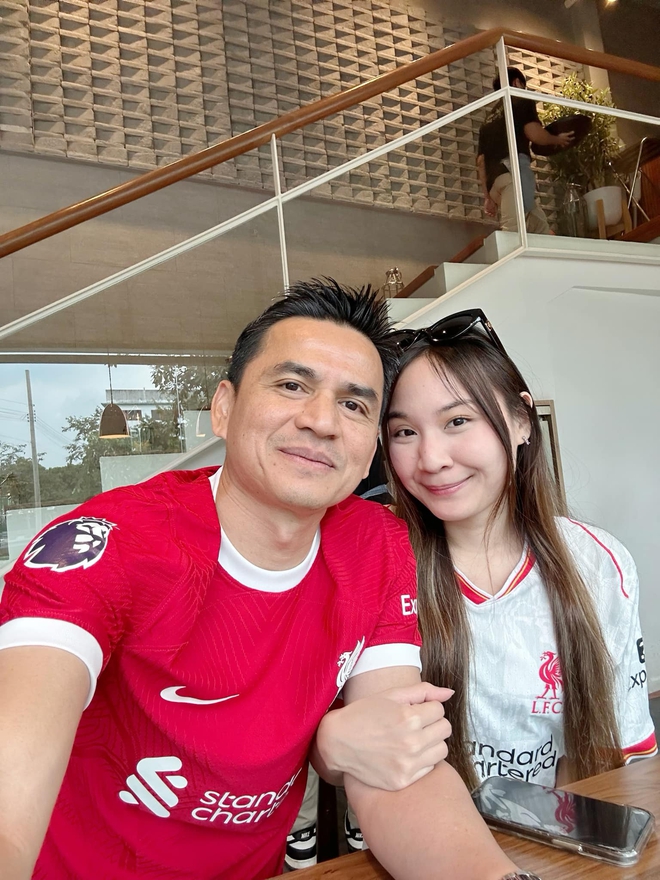 Ái nữ nhà HLV Kiatisuk xinh như hoa hậu, từng được "đẩy thuyền" với Văn Toàn nay hẹn hò trai đẹp y khoa gây sốt!- Ảnh 34.