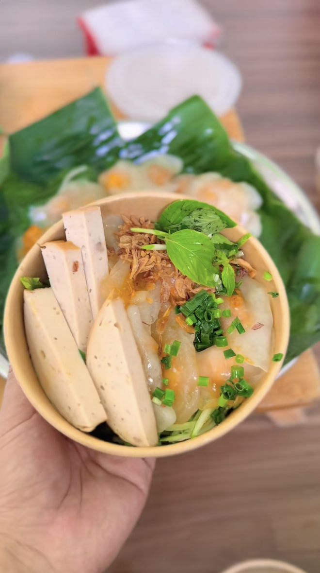 “Ai cũng muốn đi phụ hồ” khi gặp chủ nhà miền Tây hào sảng, ngày nào cũng đãi thợ tôm hùm, cua hoàng đế- Ảnh 5. “Ai cũng muốn đi phụ hồ” khi gặp chủ nhà miền Tây hào sảng, ngày nào cũng đãi thợ tôm hùm, cua hoàng đế- Ảnh 5.