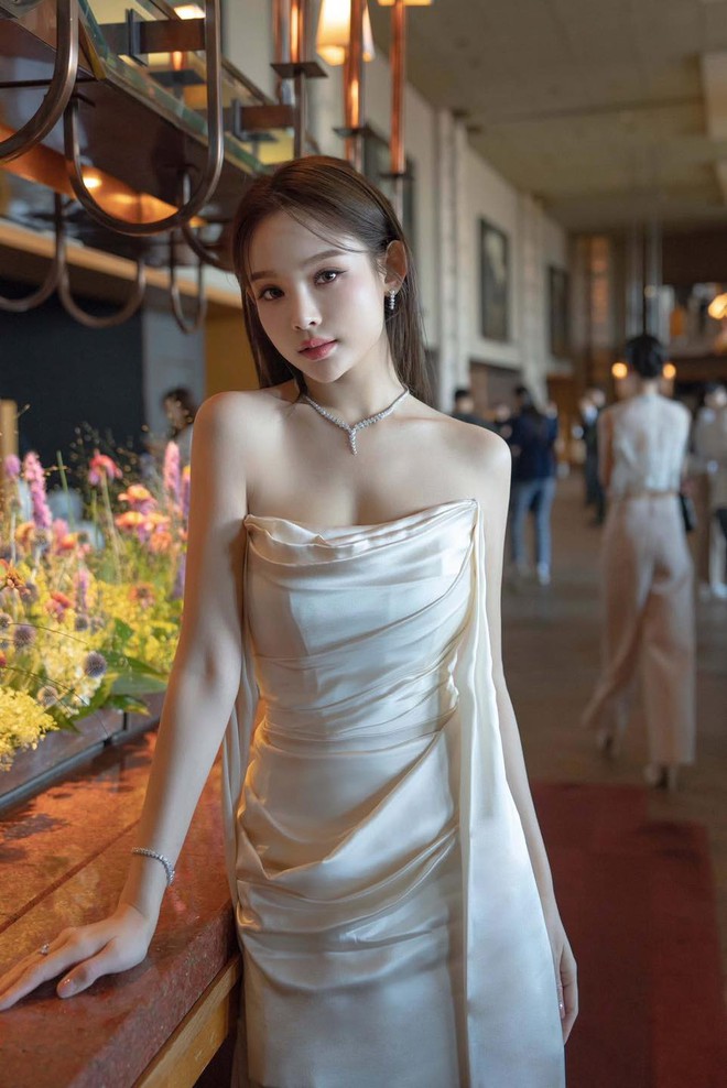 "Tuyệt tác" Việt Nam cao chỉ từ 1m47: Sao A và loạt mỹ nhân đình đám cũng chưa qua nổi 1m60- Ảnh 33.