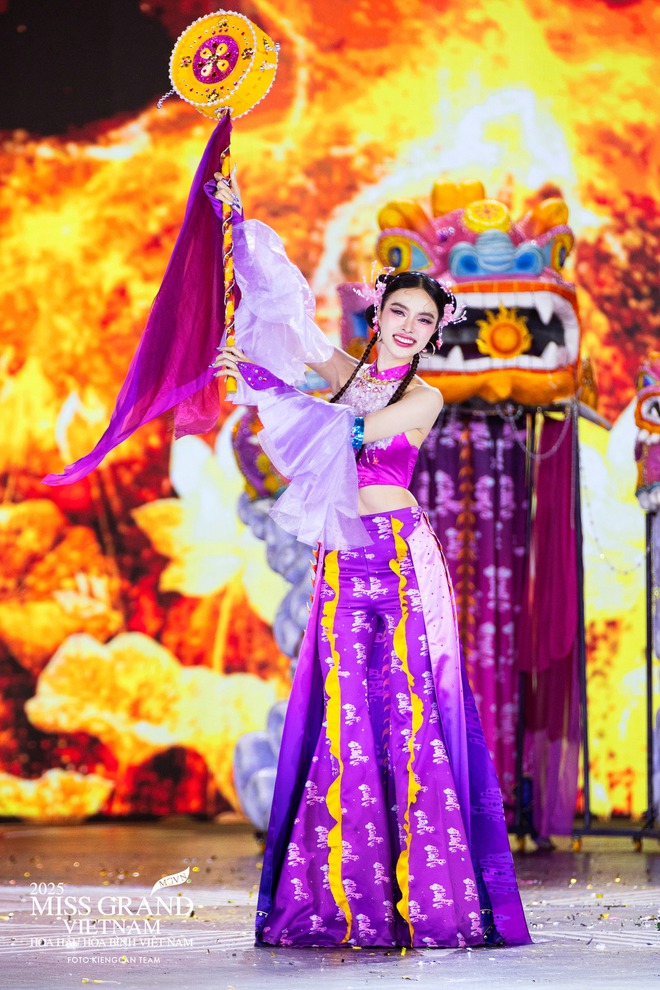 Miss Grand Vietnam gây tranh cãi vì mang bàn thờ gia tiên lên sân khấu, Tiểu Vy cũng dính "sóng gió" vì lý do này?- Ảnh 6.
