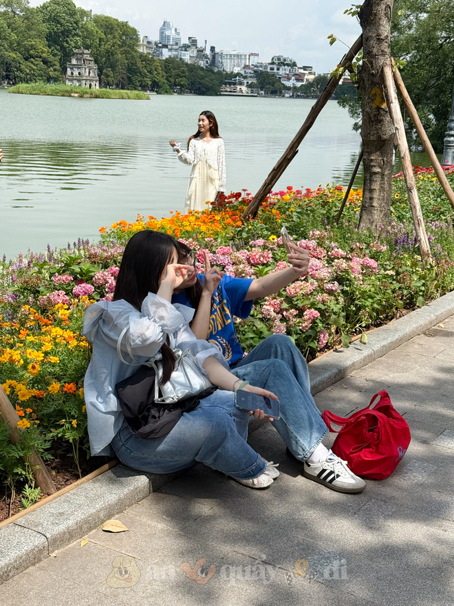HOT: Xuất hiện nhiều nàng thơ tại vị trí “trái tim” của Hà Nội- Ảnh 11.